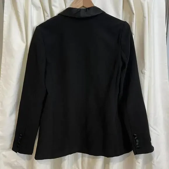 Amanda Uprichard black blazer with satin lapel and pockets. Size M - Picture 7 of 7